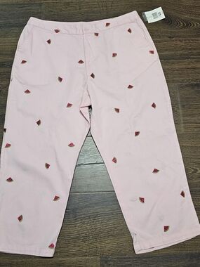 Kim Rogers Women's Pink w/Watermelon Embroidered Accent Cotton Capri Pants 16 P